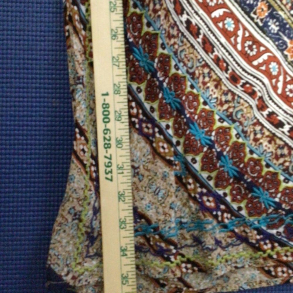Dress - Picture 10 of 11